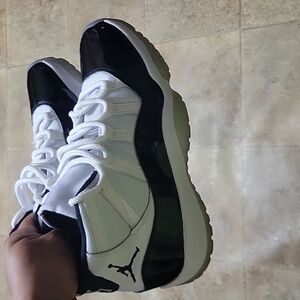 Jordan retro 11 (Space Jam)